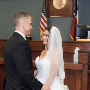 Meet your Posher, Ana